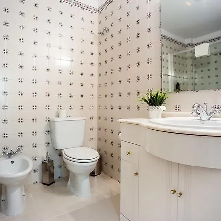 ゲストハウス Old 3*